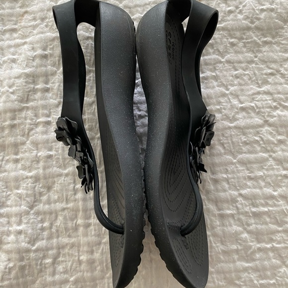 Crocs Serena embellished flower thong slingback size 10 - Picture 6 of 12